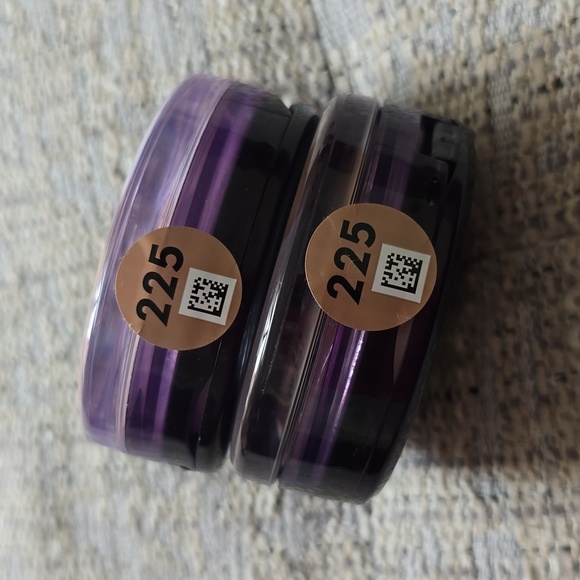 COVERGIRL + OLAY SIMPLY AGELESS FOUNDATION  #225 BUFF BEIGE BUNDLE OF 2 - Picture 4 of 5